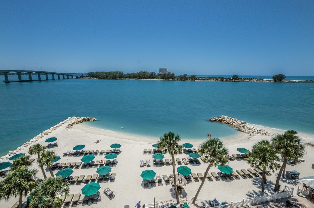 Dreamview Beachfront Hotel & Resort Клиъруотър Бийч Екстериор снимка