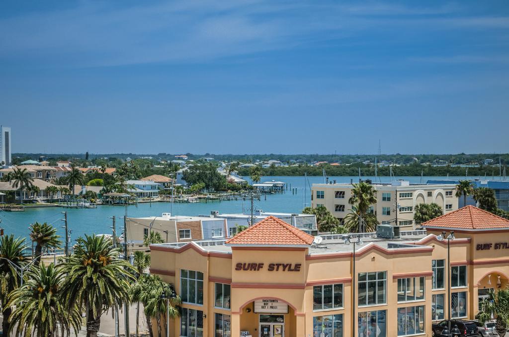 Dreamview Beachfront Hotel & Resort Клиъруотър Бийч Екстериор снимка