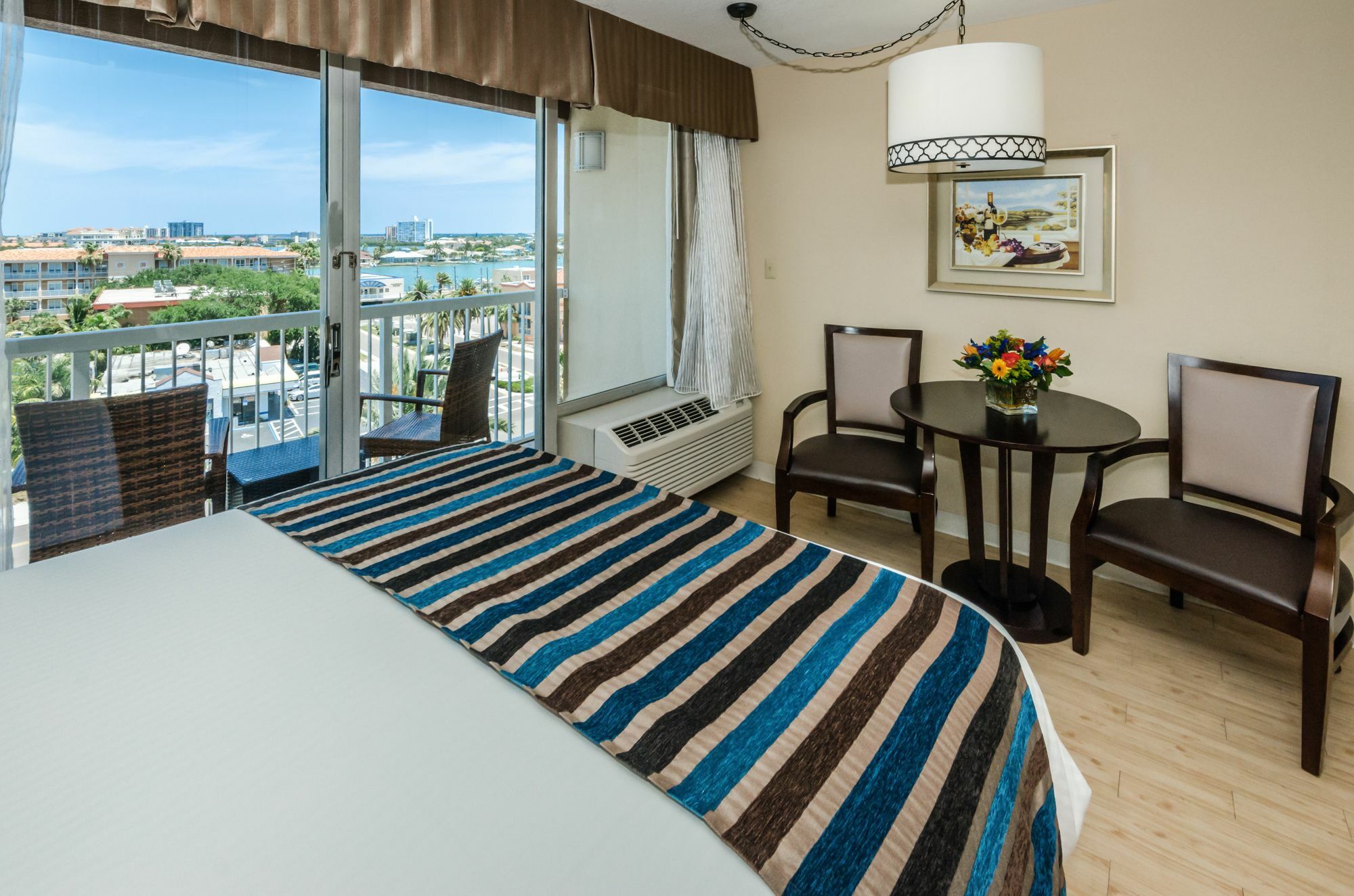 Dreamview Beachfront Hotel & Resort Клиъруотър Бийч Екстериор снимка